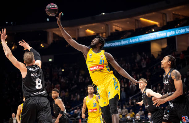 自身创造了 自身创造了